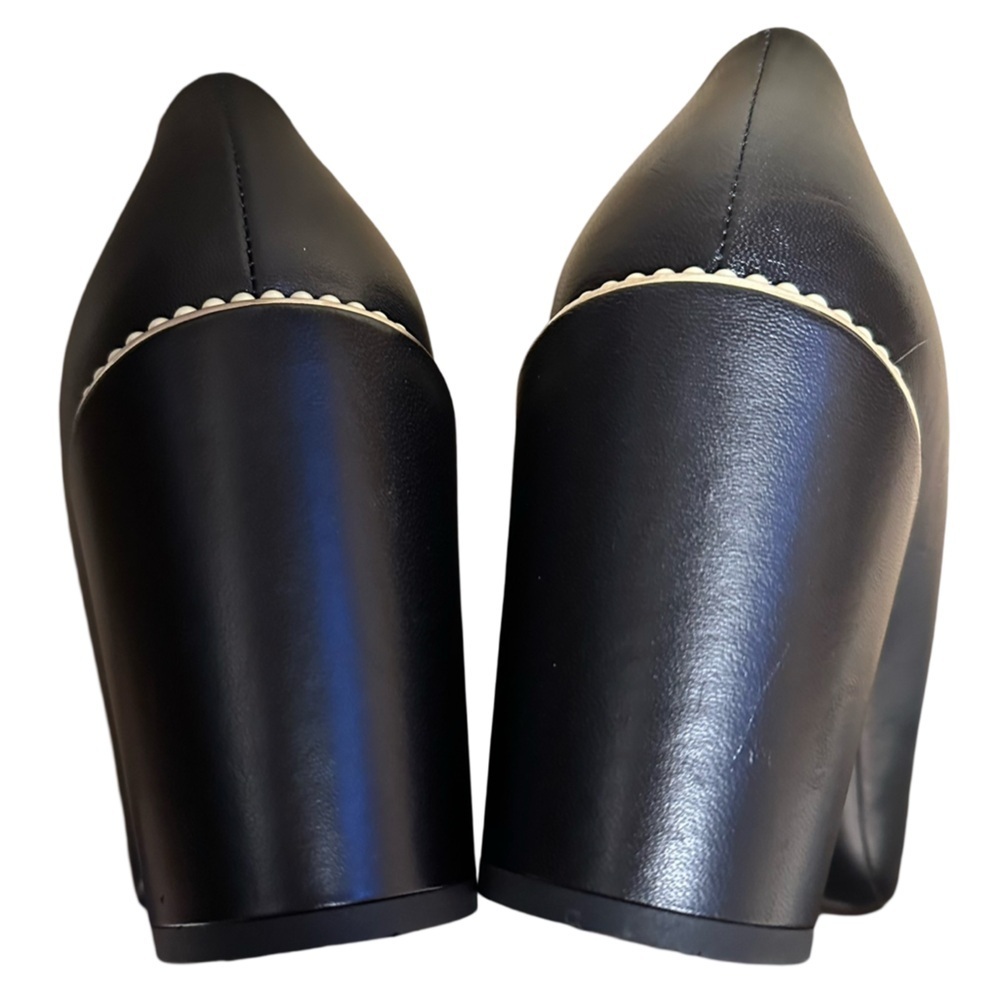 Chanel Pumps - Picture 4 of 14